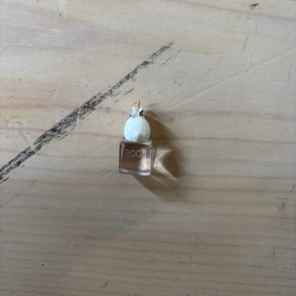 Hallmark Keepsake Ornament NIB Ice Block Buddies 2005 Minature Collectors Series - Picture 9 of 11